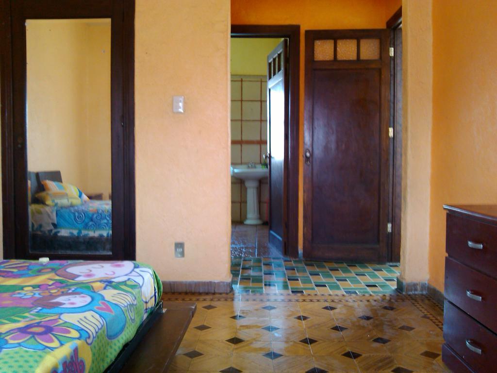 Chill Hostel Città del Messico Camera foto